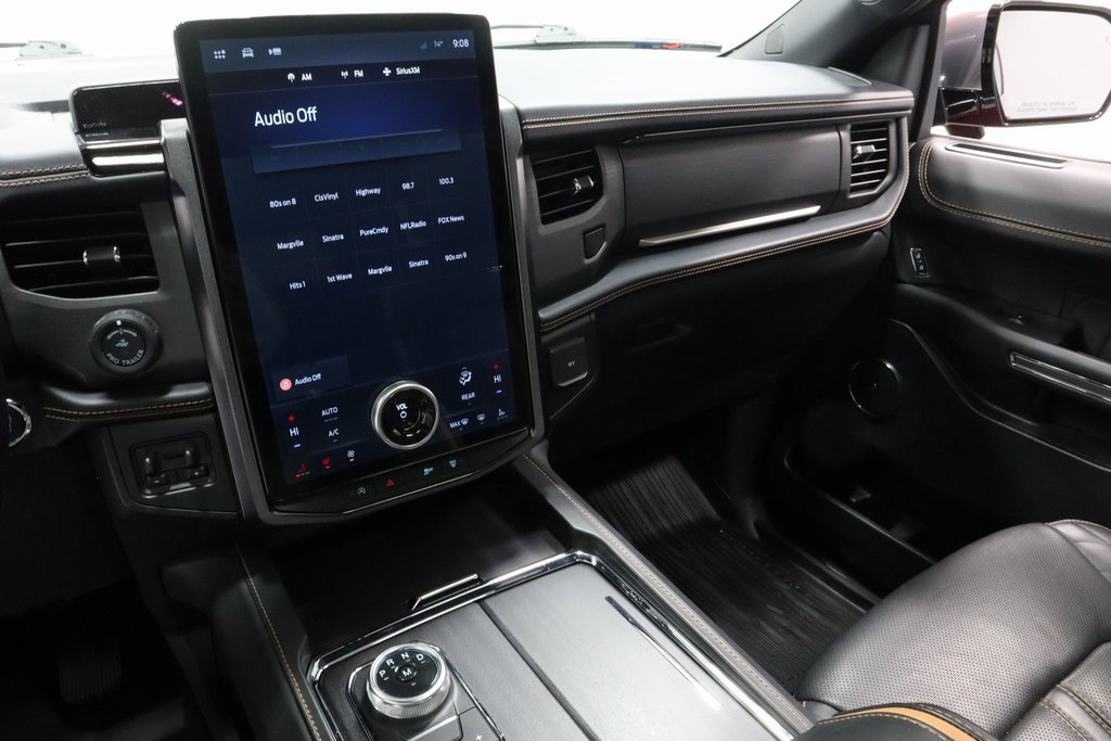 Certified 2022 Ford Expedition Platinum image 30