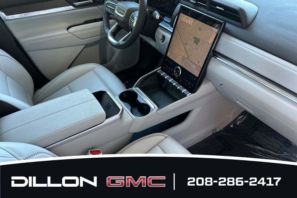 Used 2026 GMC Terrain Denali AWD/4WD image 16