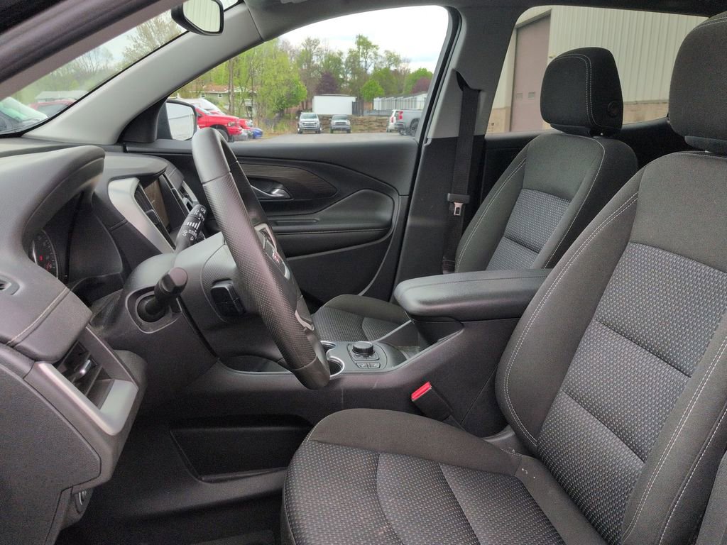 Certified 2022 GMC Terrain SLE w/ Driver Convenience Package AWD/4WD image 12