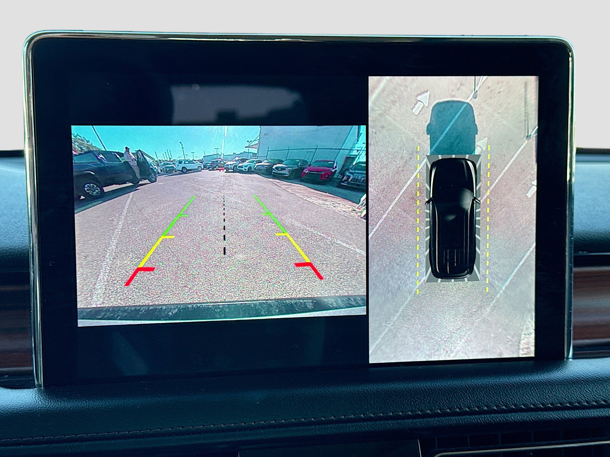 Used 2023 Lincoln Aviator Reserve image 32