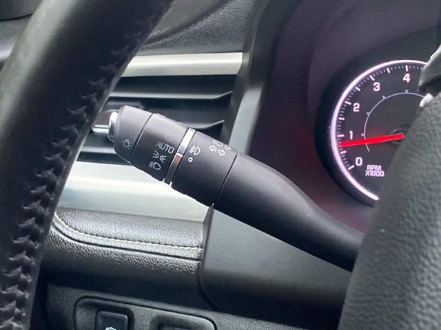 Used 2017 GMC Acadia SLE image 23