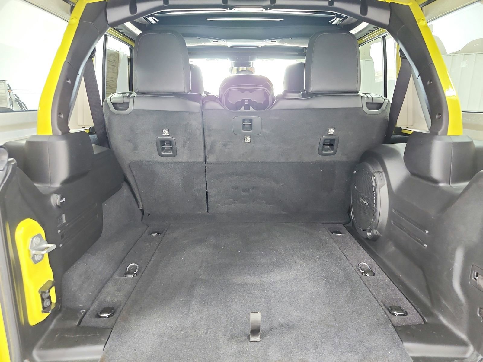 Used 2024 Jeep Wrangler Unlimited Rubicon image 45