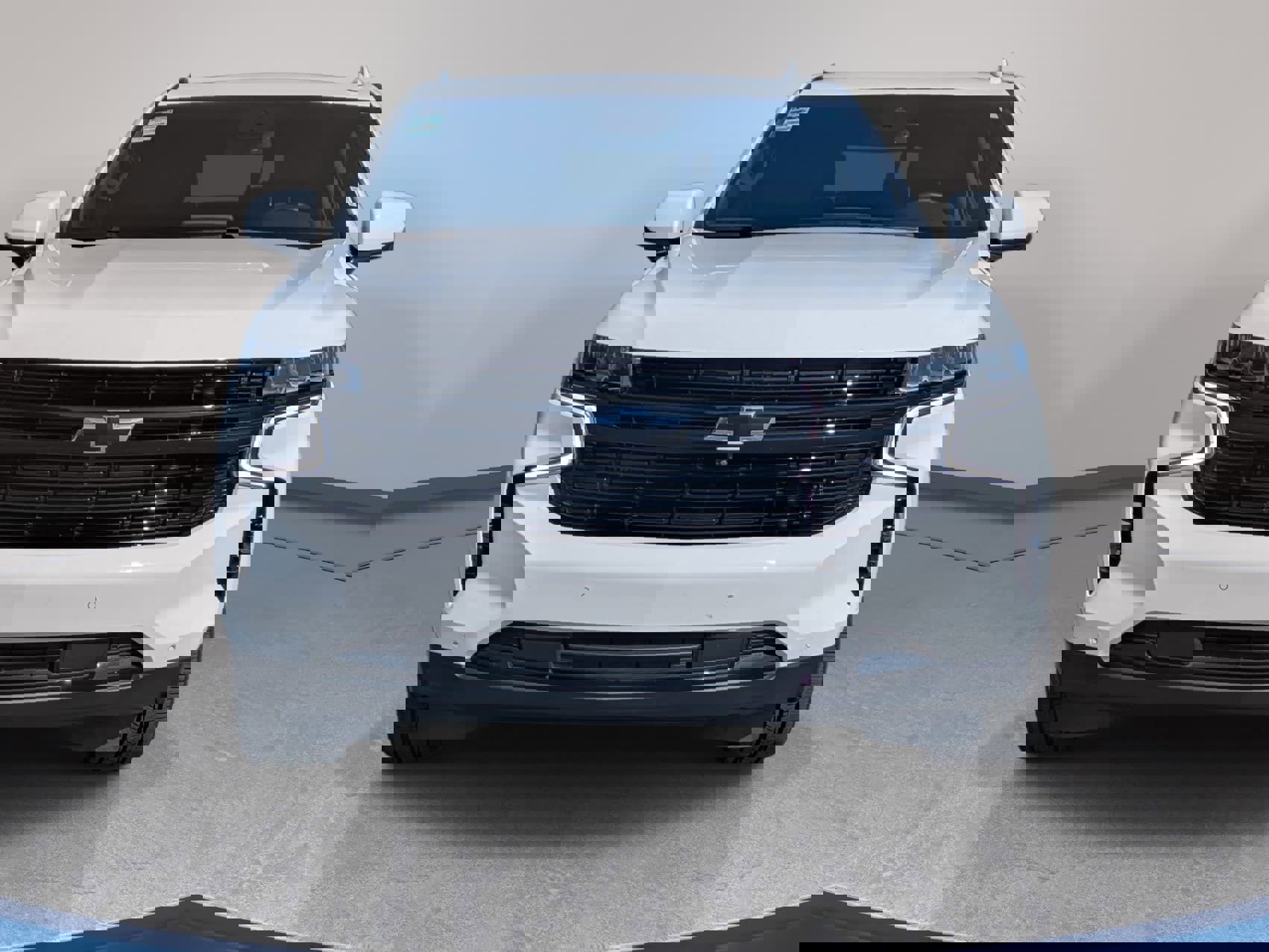 Used 2024 Chevrolet Tahoe RST w/ Luxury Package image 2