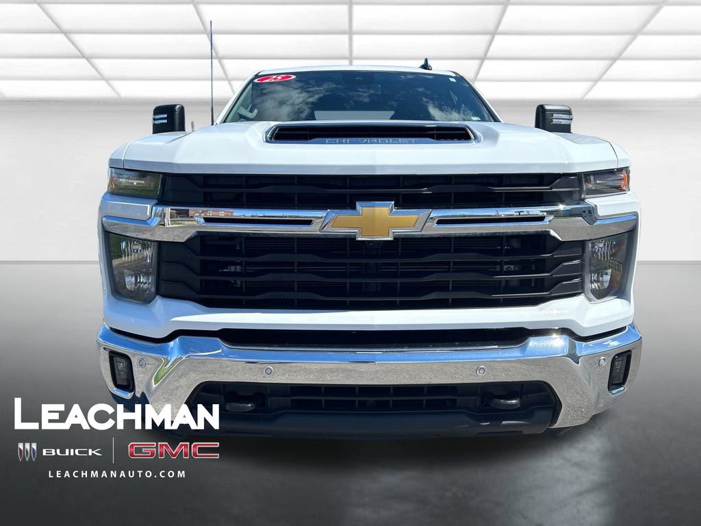 Certified 2025 Chevrolet Silverado 2500 LT w/ Safety Package AWD/4WD image 10