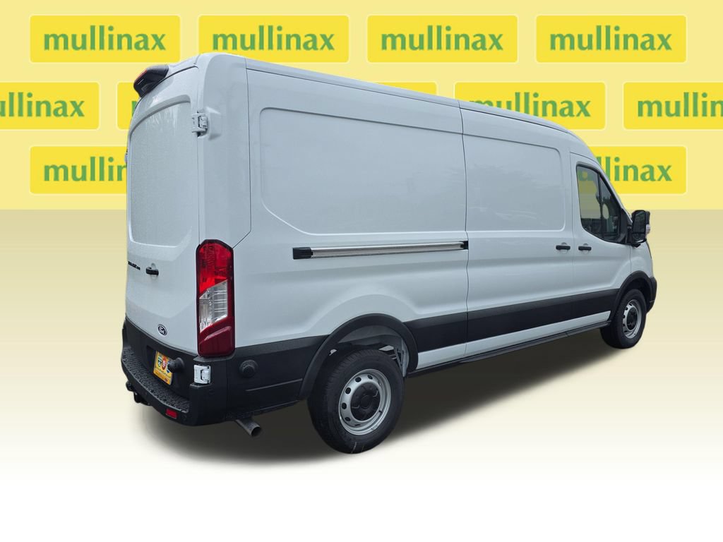 New 2026 Ford Transit 250 148 Medium Roof w/ Load Area Protection Package RWD image 3