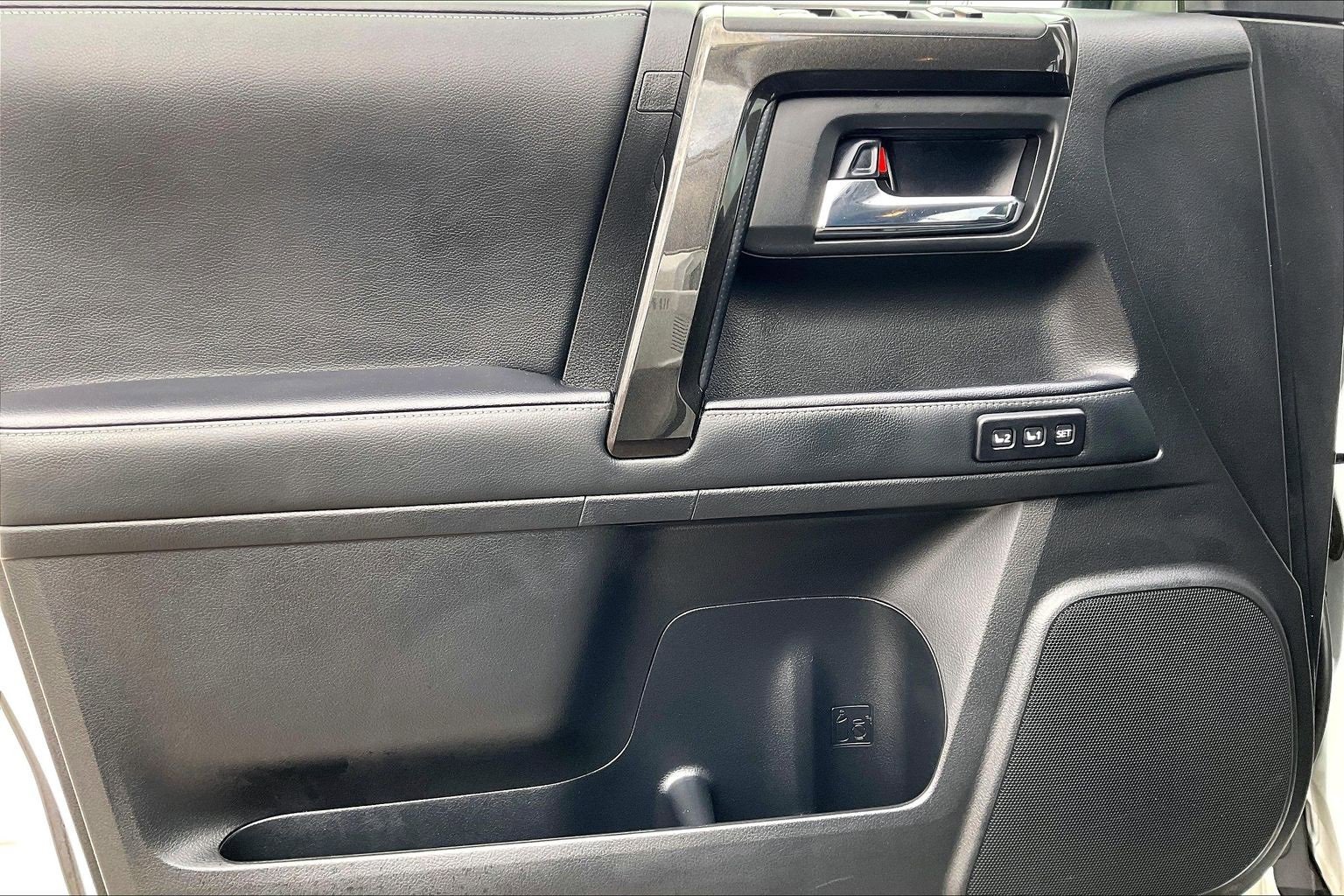 Used 2021 Toyota 4Runner Nightshade image 15