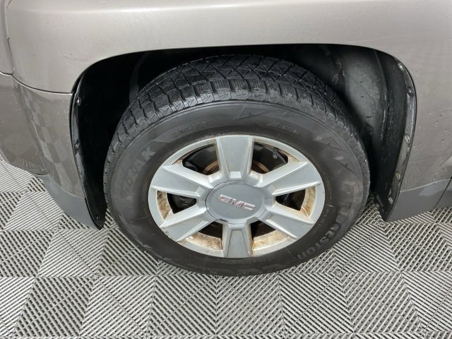Used 2010 GMC Terrain SLE image 9