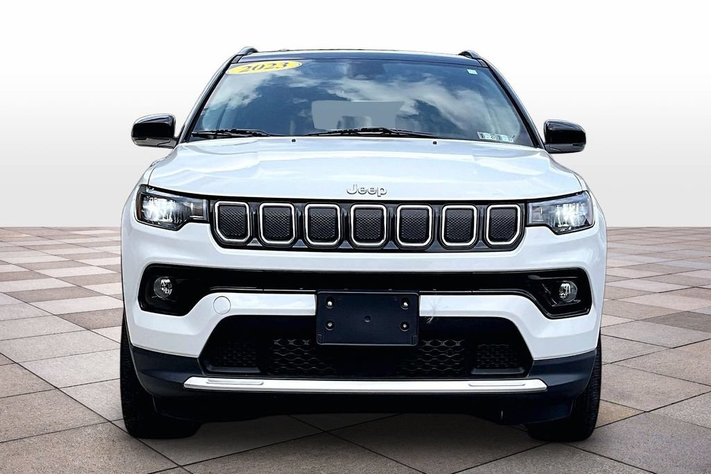 Used 2022 Jeep Compass Limited AWD/4WD image 3