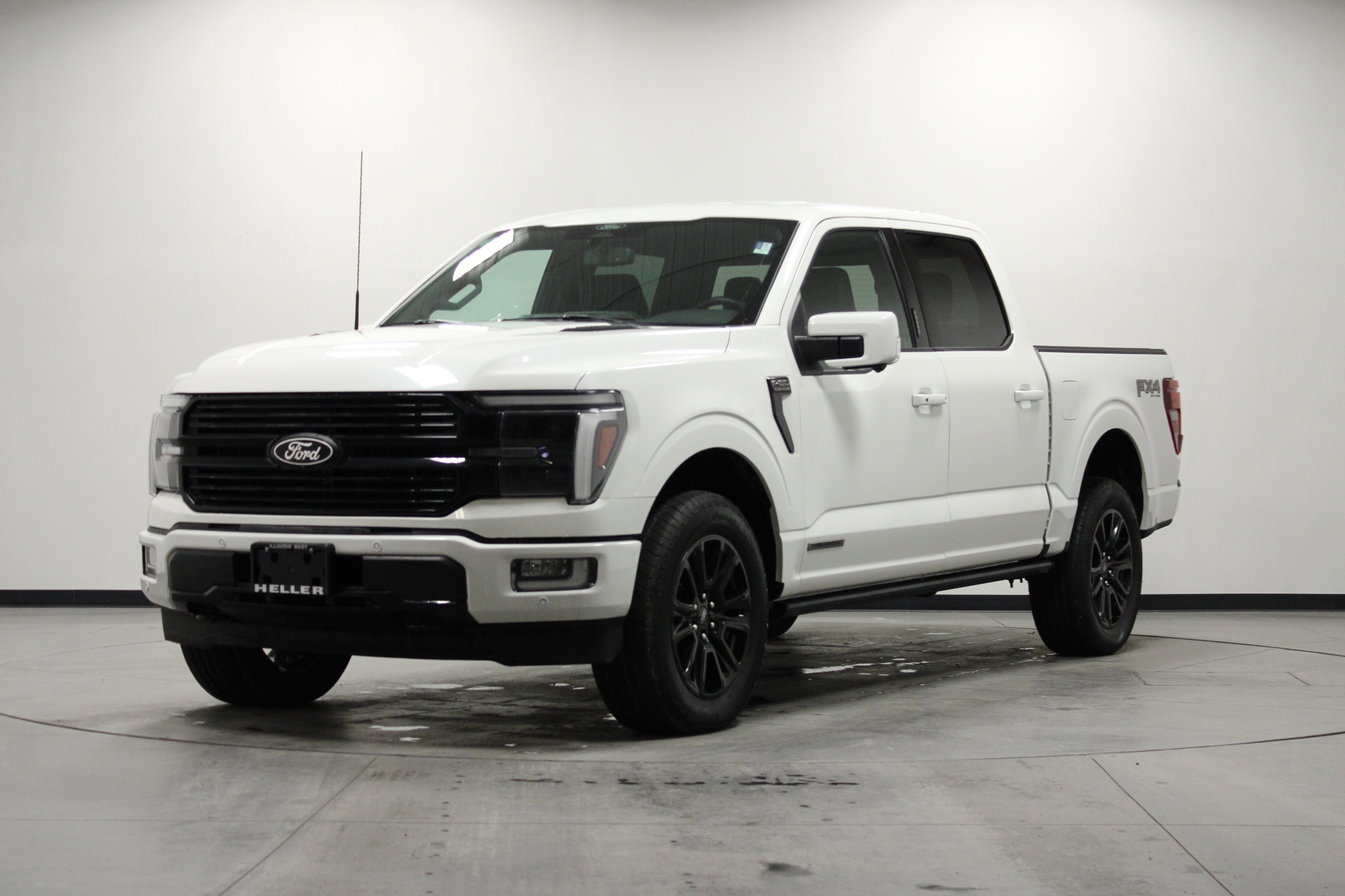Used 2024 Ford F150 Platinum w/ FX4 Off-Road Package image 8