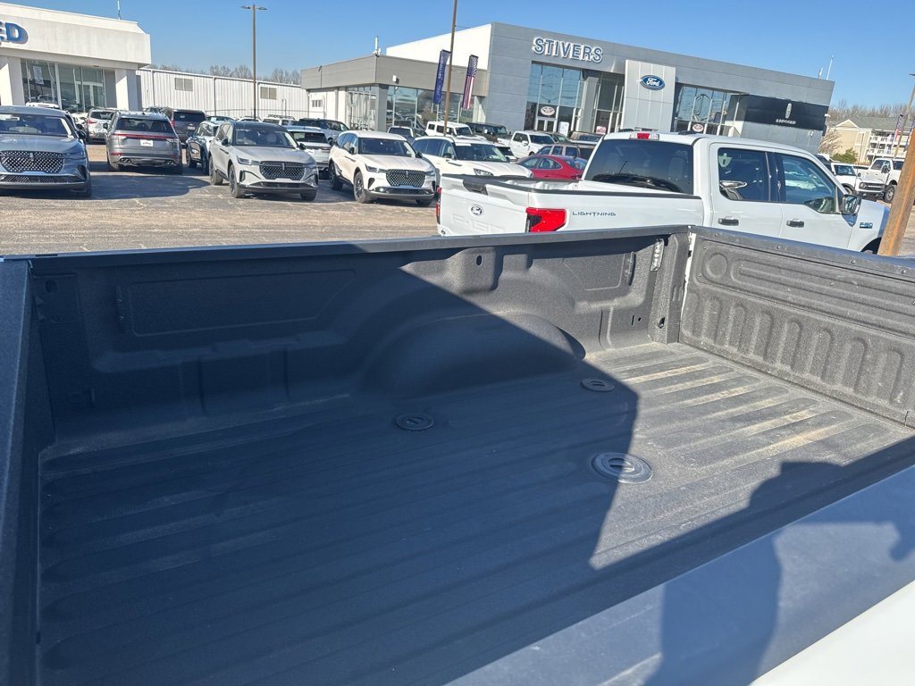 Used 2024 RAM 3500 Tradesman w/ Chrome Appearance Group image 19