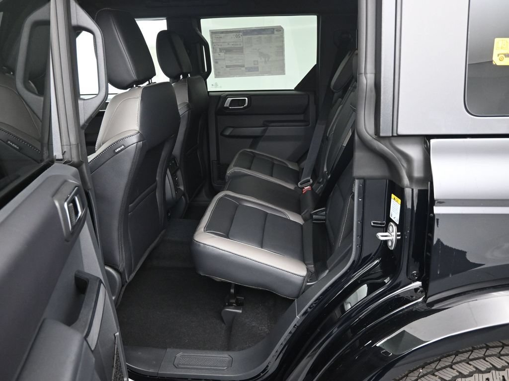Used 2026 Ford Bronco Outer Banks AWD/4WD image 19
