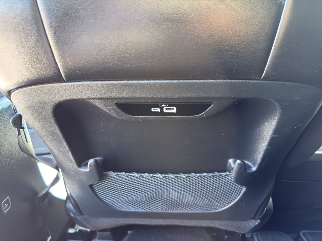 Used 2023 Chrysler Pacifica Touring-L w/ S Appearance Package image 34