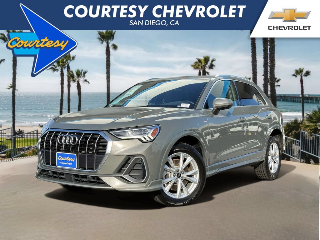 Used 2024 Audi Q3 2.0T Premium AWD/4WD image 1