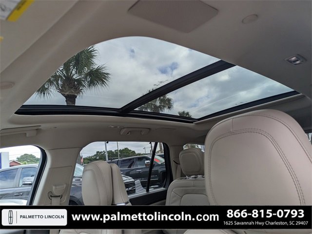Used 2020 Lincoln Aviator Reserve w/ Equipment Group 201A image 23