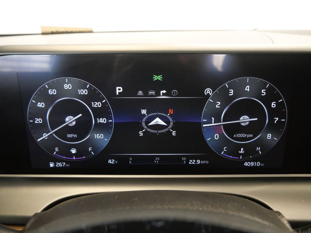 Used 2024 Kia Seltos EX image 18