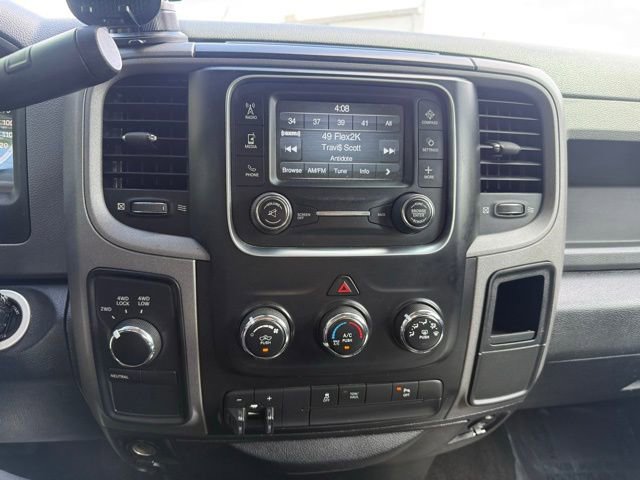 Used 2015 RAM 2500 Tradesman w/ Chrome Appearance Group AWD/4WD image 19