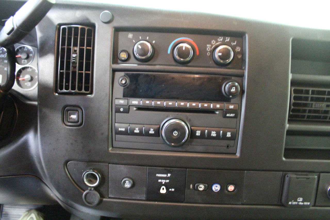 Used 2020 Chevrolet Express 2500 w/ Driver Convenience Package image 15