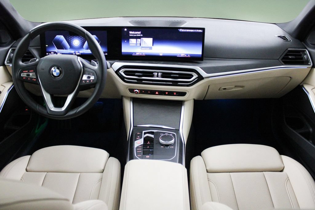 Used 2024 BMW 330i Sedan w/ Convenience Package RWD image 19