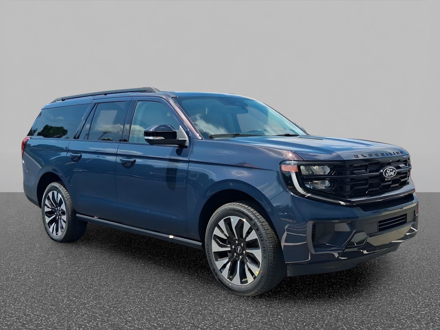 New 2027 Ford Expedition Max Platinum AWD/4WD image 2