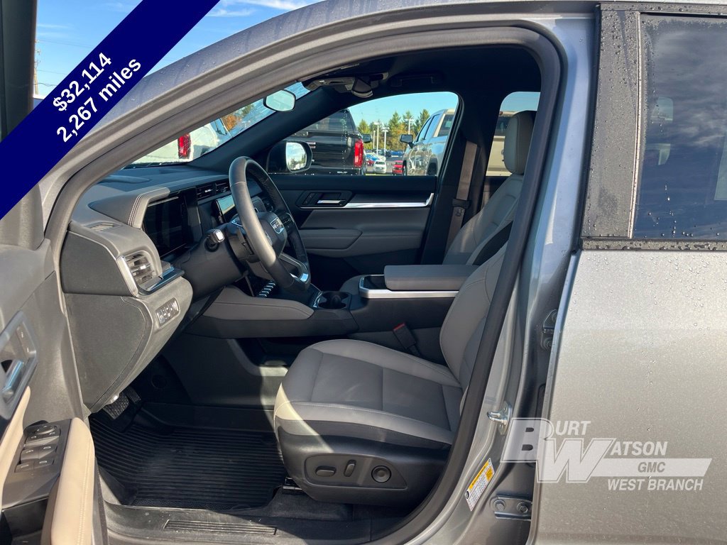 Used 2026 GMC Terrain Elevation w/ Elevation Premium Package AWD/4WD image 12