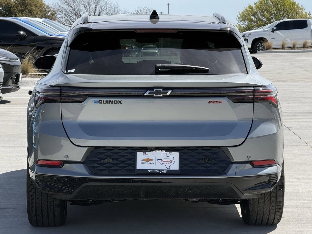 New 2026 Chevrolet Equinox EV RS image 5
