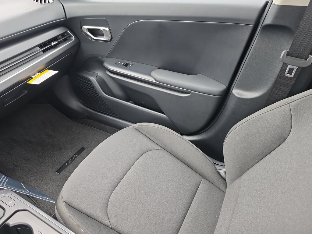 New 2026 Kia K4 FWD image 15