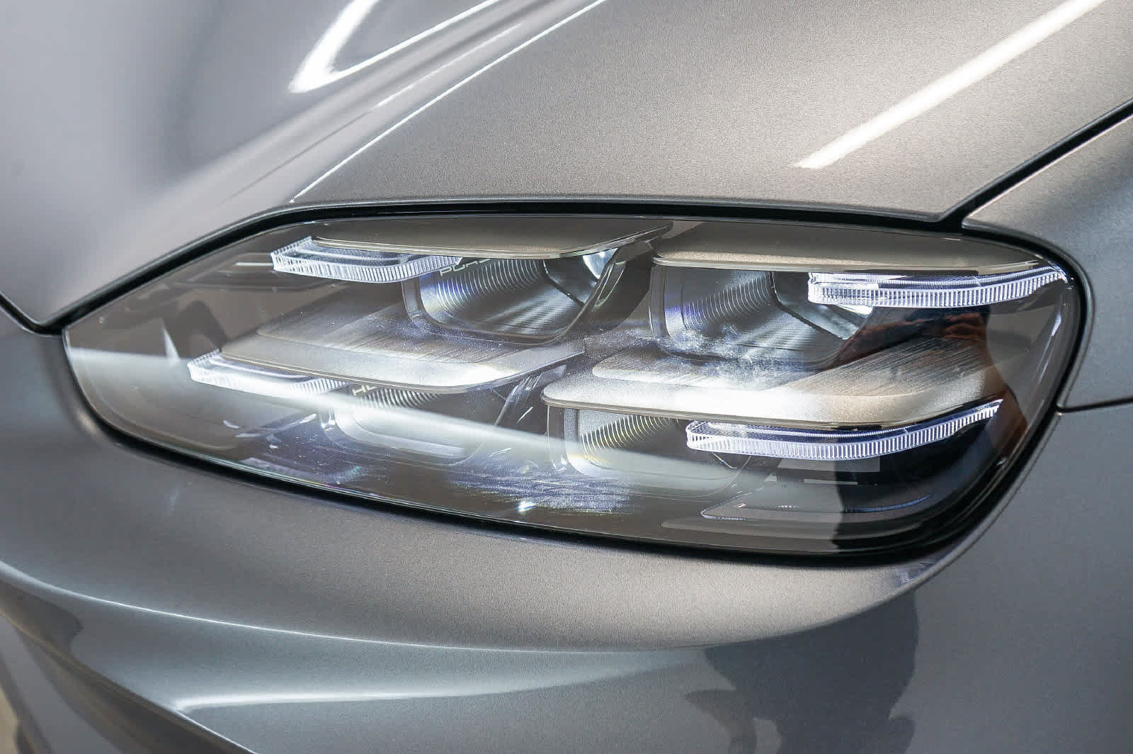New 2026 Porsche Cayenne Electric Coupe AWD/4WD image 15
