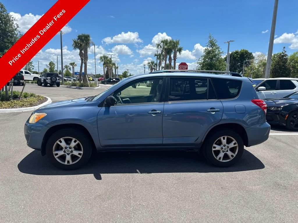 Used 2012 Toyota RAV4 FWD w/ Upgrade Value Pkg image 2