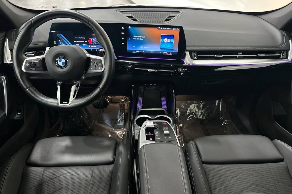 Used 2023 BMW X1 xDrive28i w/ M Sport Package AWD/4WD image 15