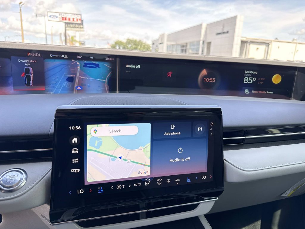New 2026 Lincoln Nautilus Premier w/ Equipment Group 102A AWD/4WD image 23