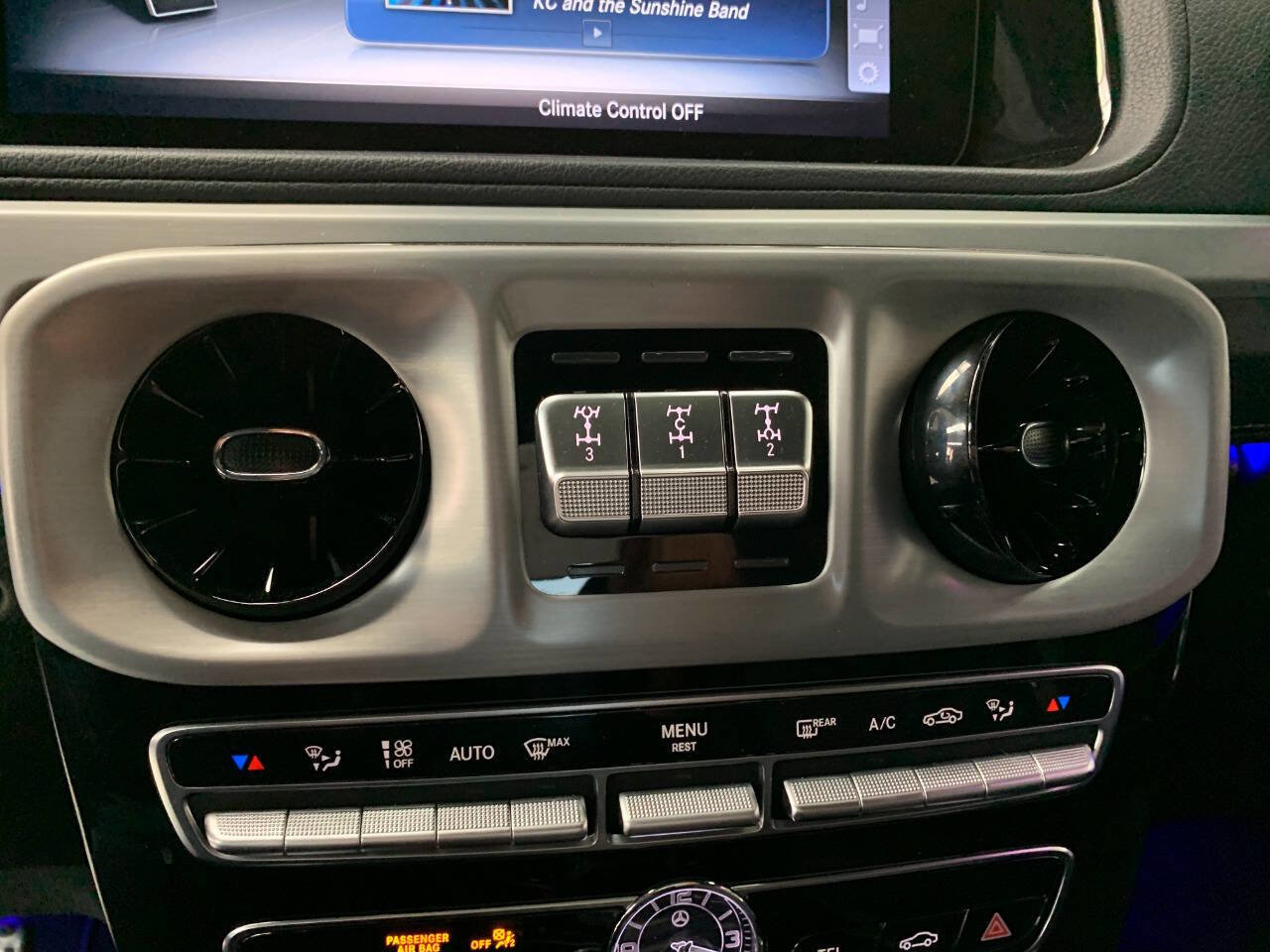 Used 2019 Mercedes-Benz G 550 w/ AMG Line image 19