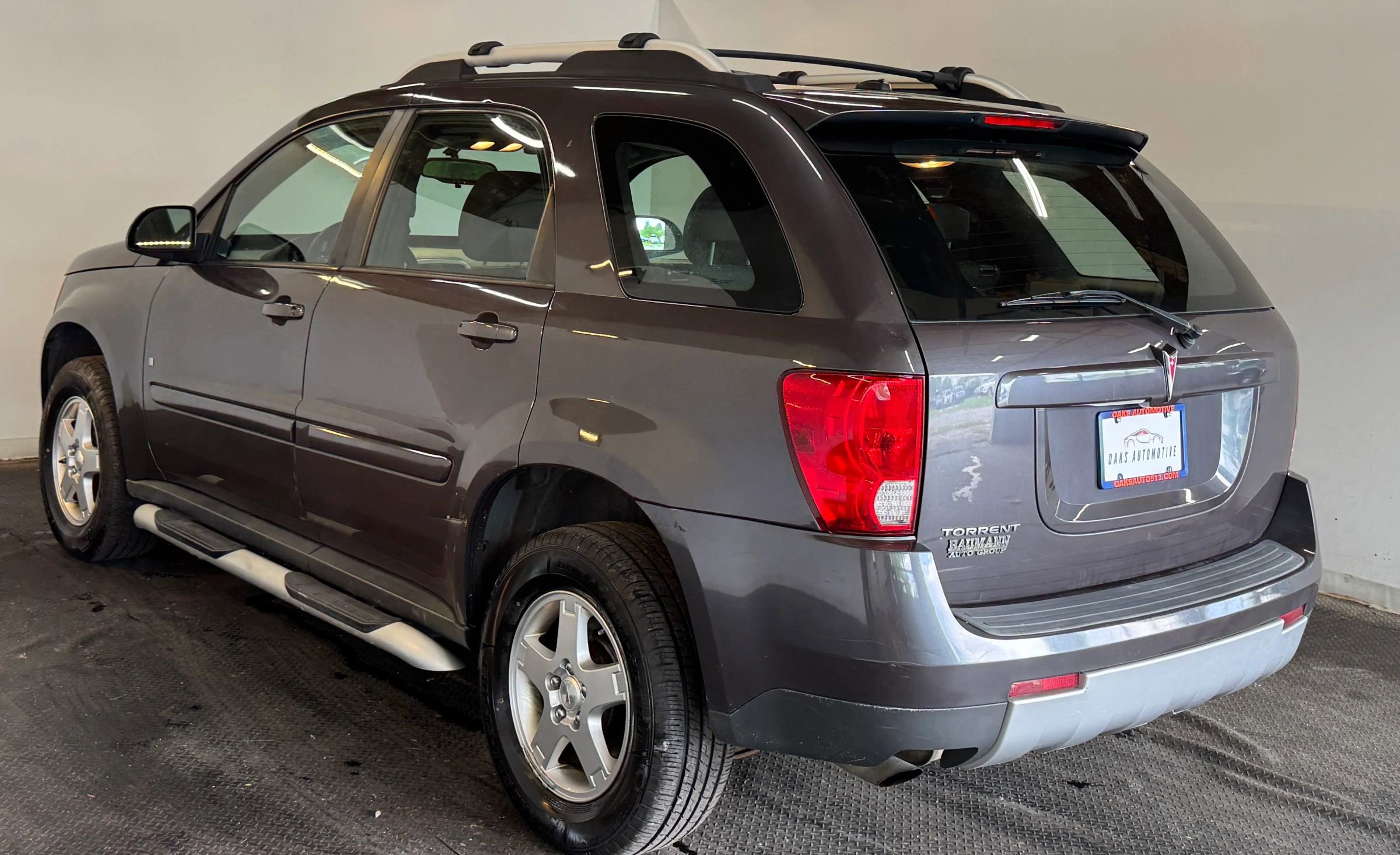 Used 2008 Pontiac Torrent 2WD image 7