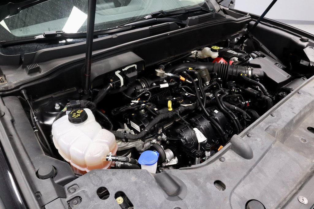 Used 2022 Lincoln Nautilus FWD w/ Premium Package image 19