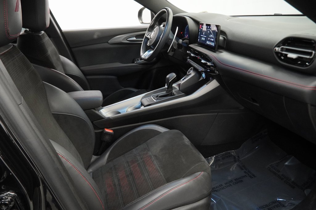 Certified 2024 Dodge Hornet R/T w/ Track Pack image 45