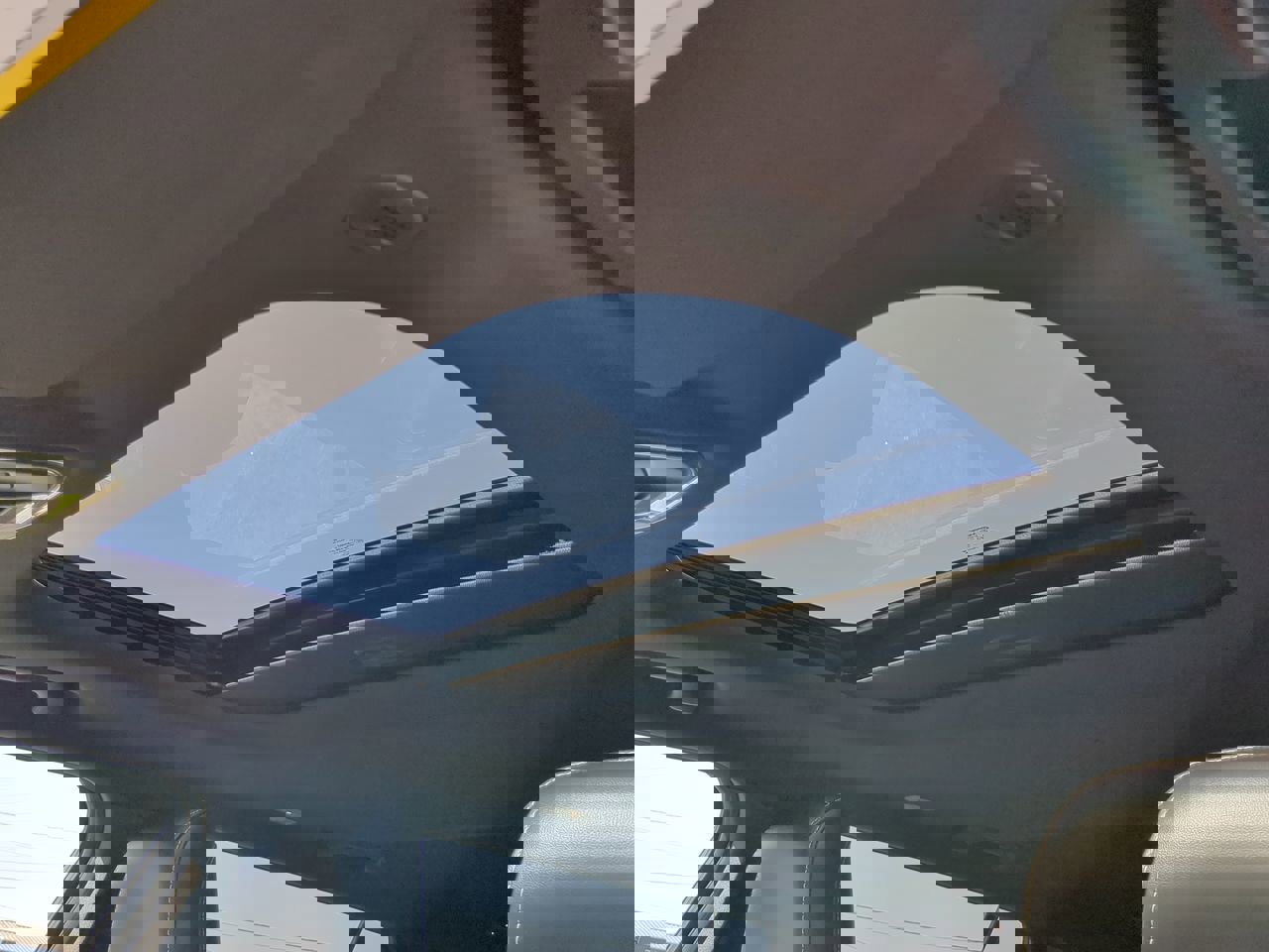 Certified 2024 Jeep Grand Cherokee L Altitude image 18