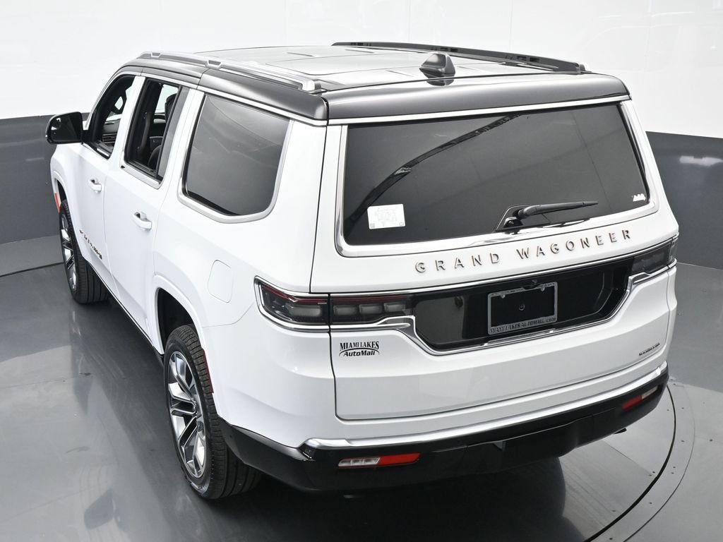 Used 2024 Jeep Grand Wagoneer Series III AWD/4WD image 44