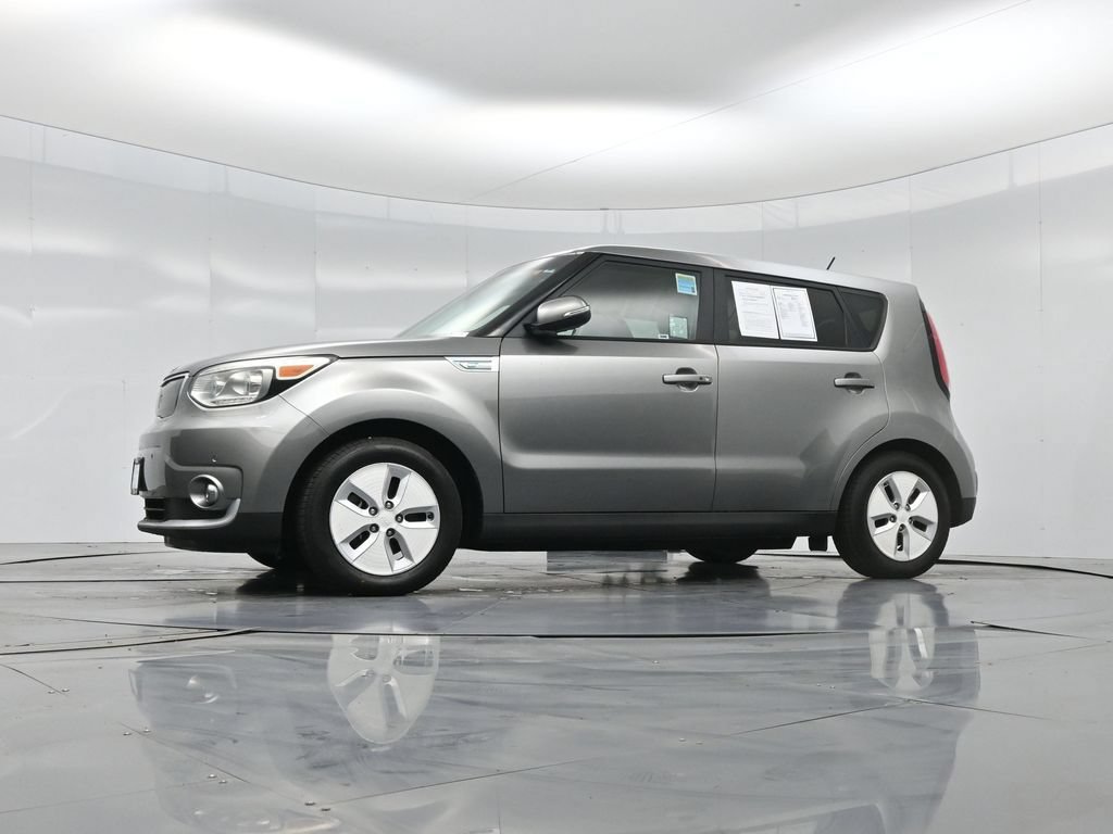 Used 2016 Kia Soul EV + FWD image 48