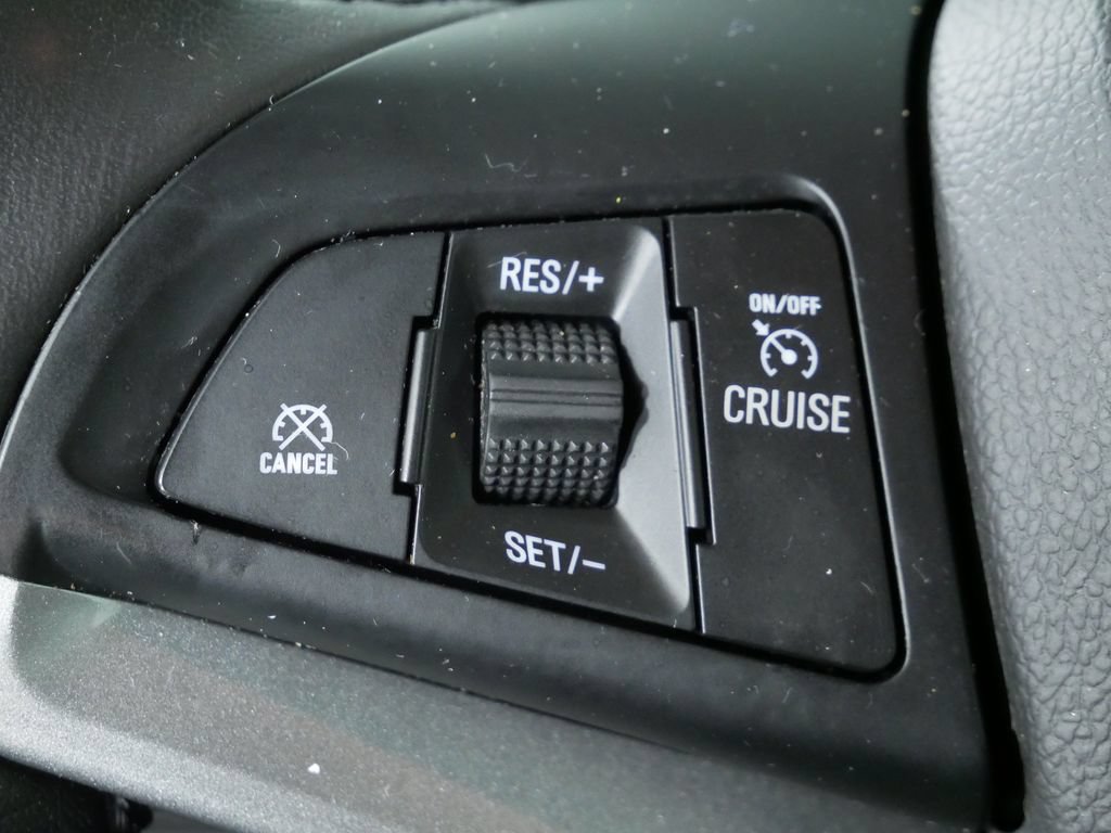 Used 2019 Chevrolet Trax LT w/ LT Convenience Package FWD image 25