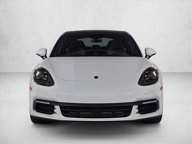 Used 2020 Porsche Panamera RWD image 2