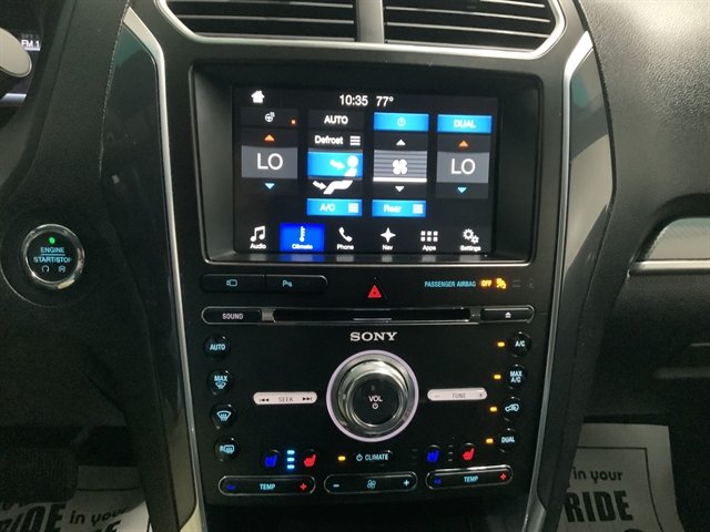 Used 2017 Ford Explorer Sport AWD/4WD image 32