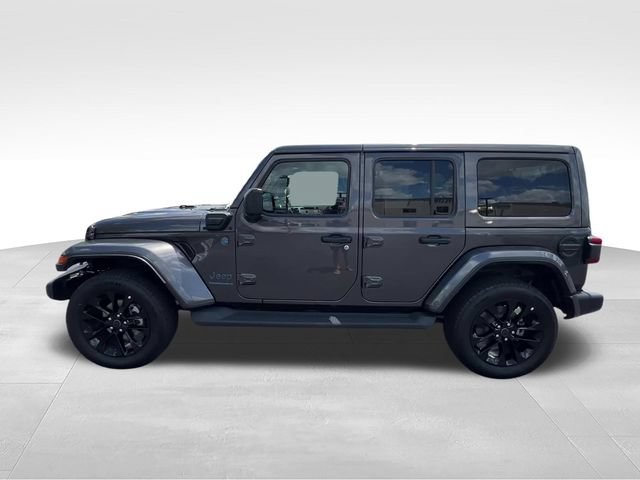 Used 2025 Jeep Wrangler Unlimited Sahara AWD/4WD video 3