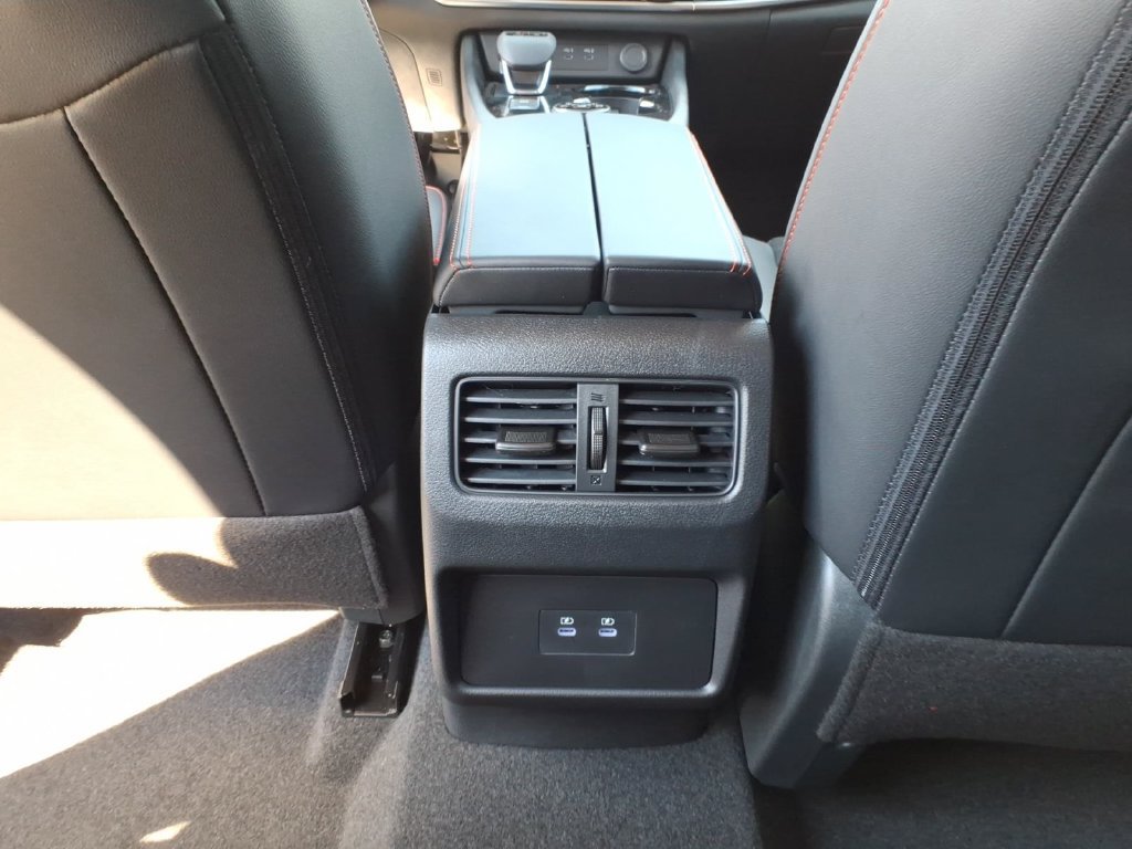 New 2027 Nissan Rogue SV AWD/4WD image 36