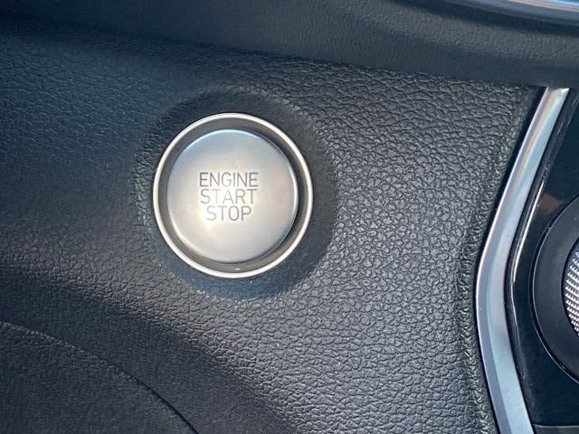 Used 2019 Hyundai Santa Fe Limited image 17