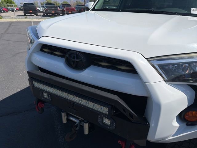 Used 2016 Toyota 4Runner SR5 AWD/4WD image 20