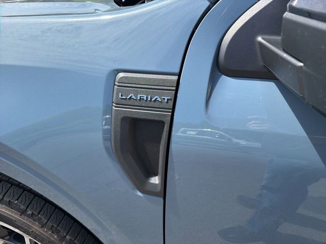 Certified 2025 Ford Maverick Lariat w/ 4K Tow Package AWD/4WD image 9