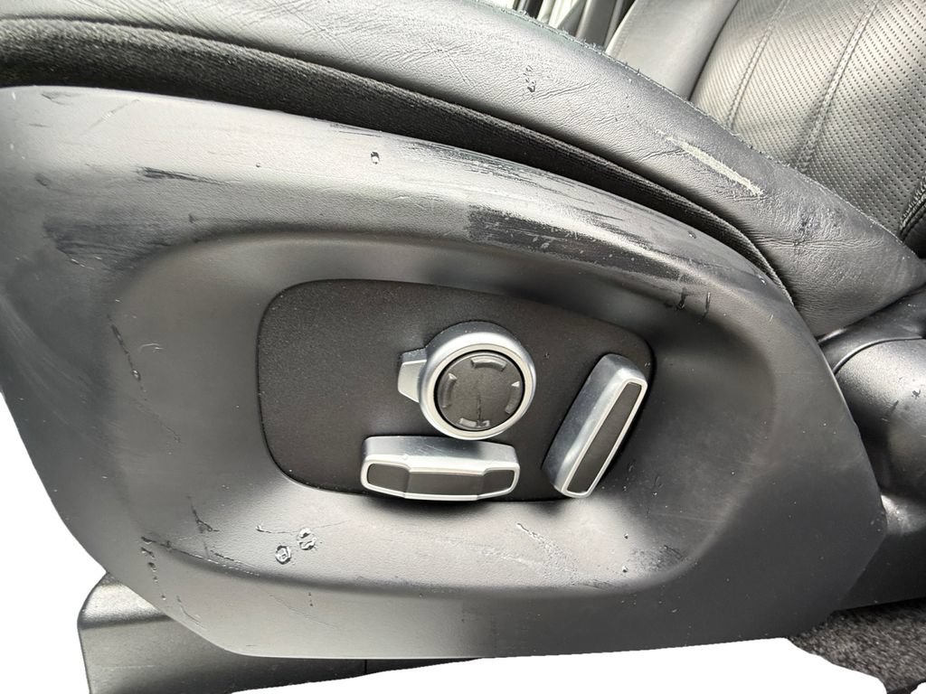 Used 2016 Land Rover Range Rover HSE AWD/4WD image 10