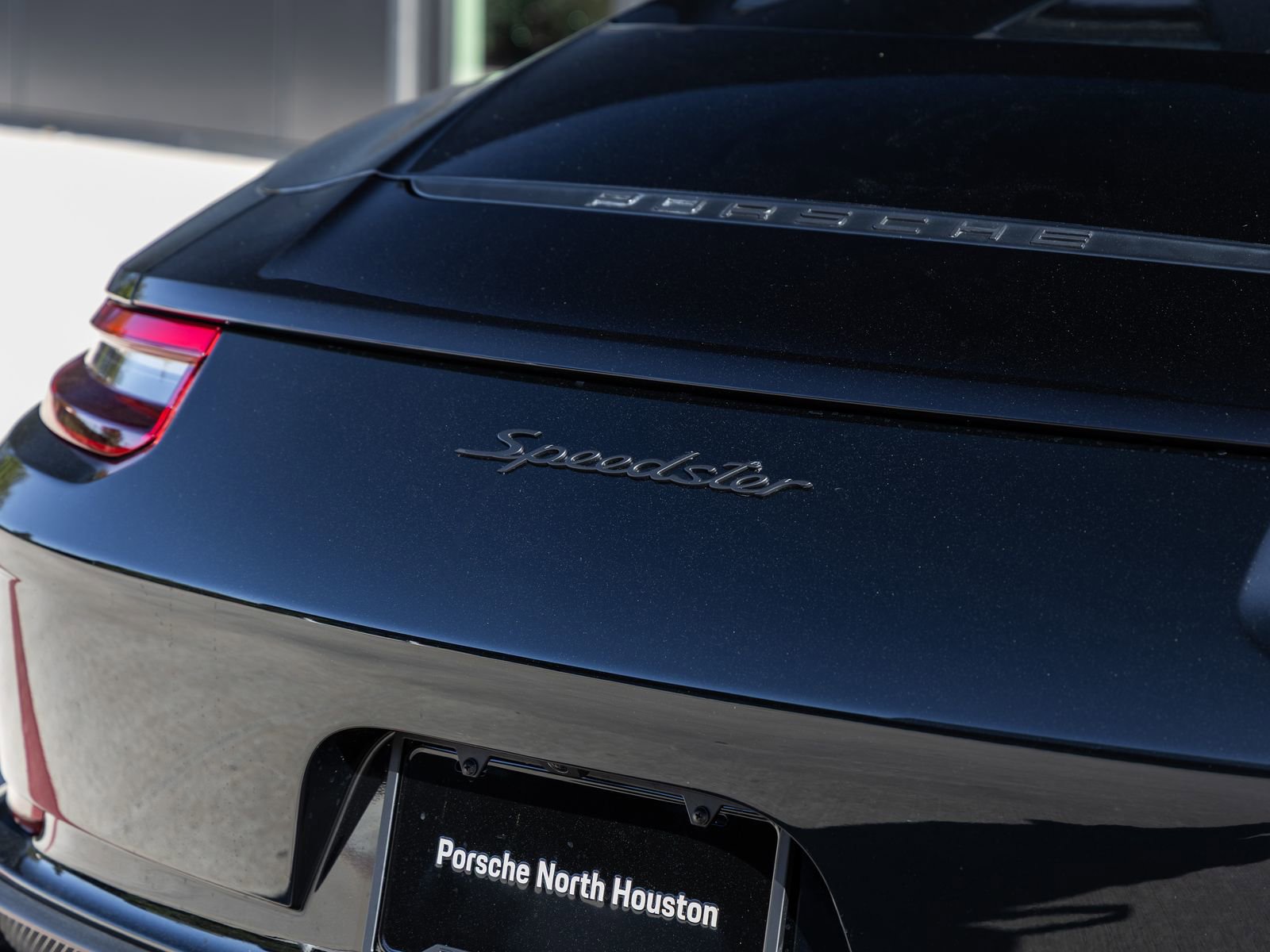 Used 2019 Porsche 911 Speedster image 16