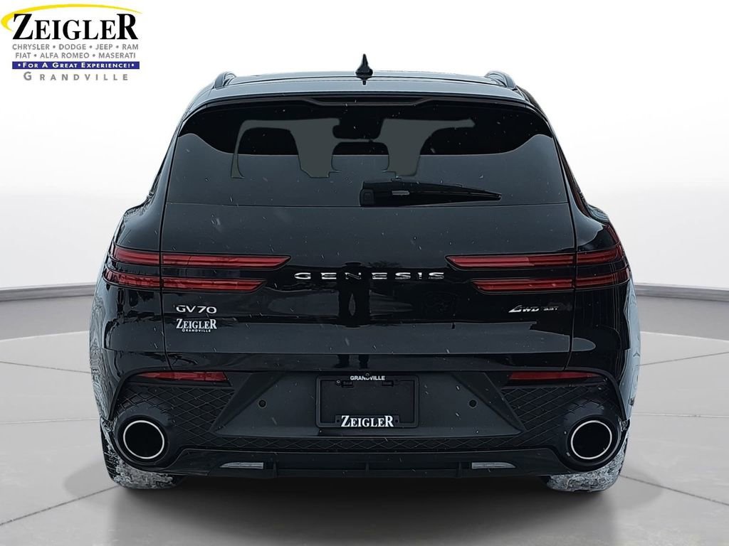 Used 2022 Genesis GV70 3.5T Sport w/ Sport Prestige Package image 6