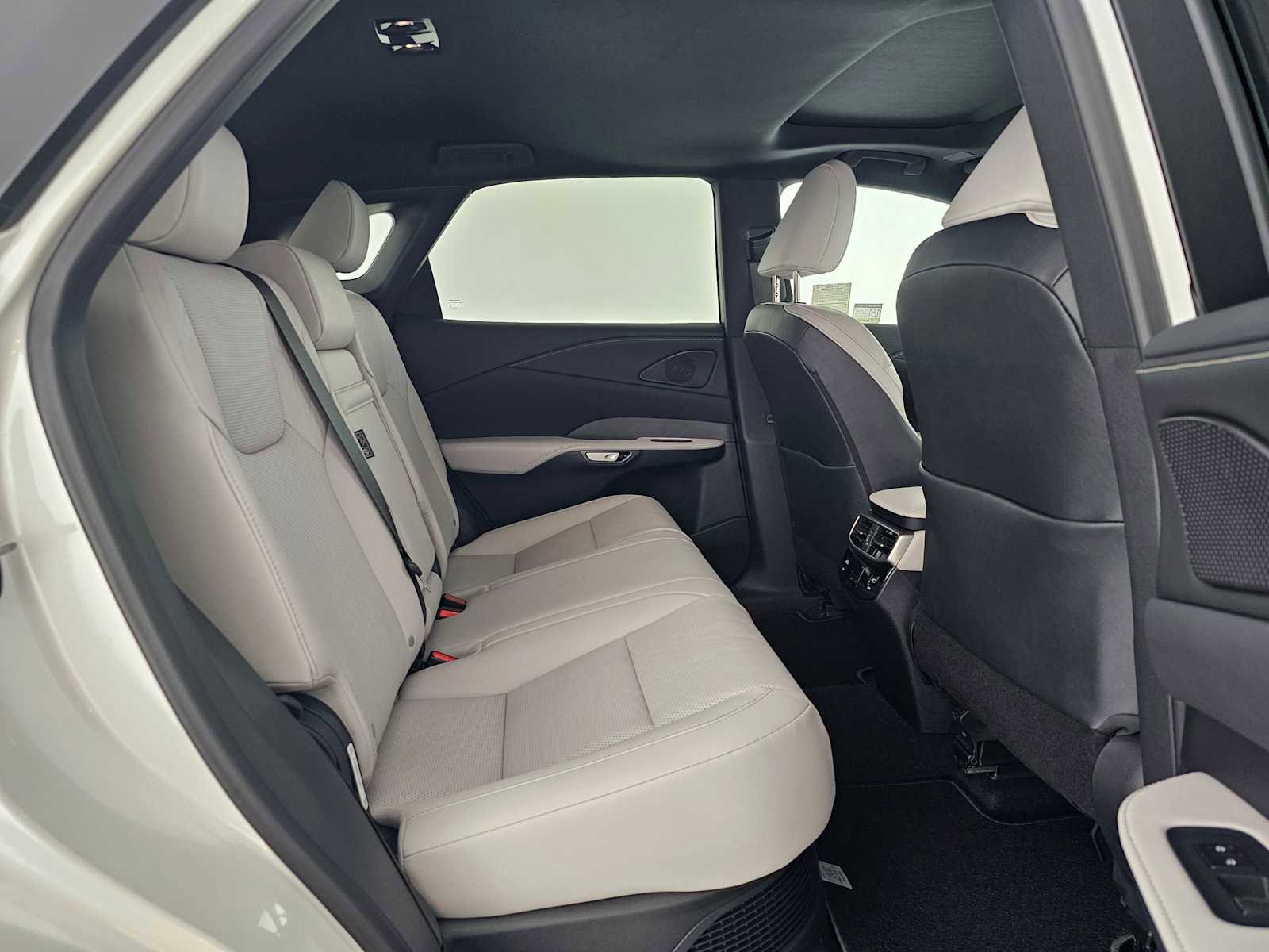 Certified 2025 Lexus RX 350 Premium Plus image 12