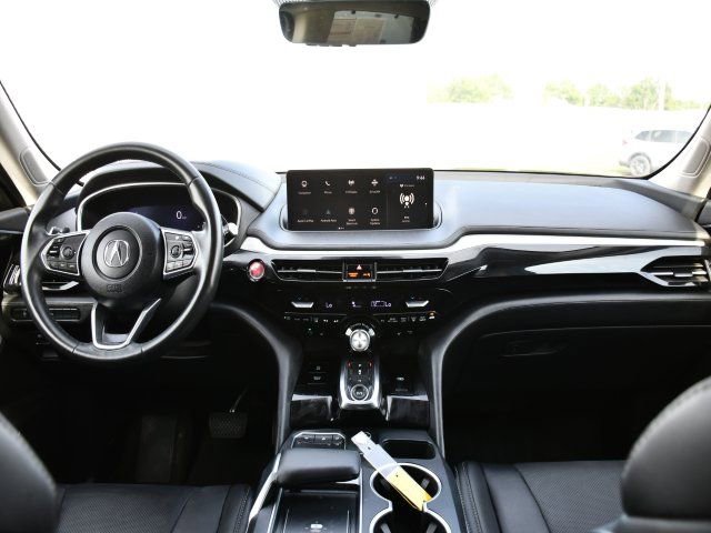 Used 2024 Acura MDX SH-AWD w/ Technology Package image 17